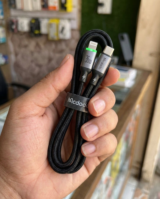 Cable McDodo Ca-6690 Cable Tipo C a Lightning 36W 1m con Luz LED Negro