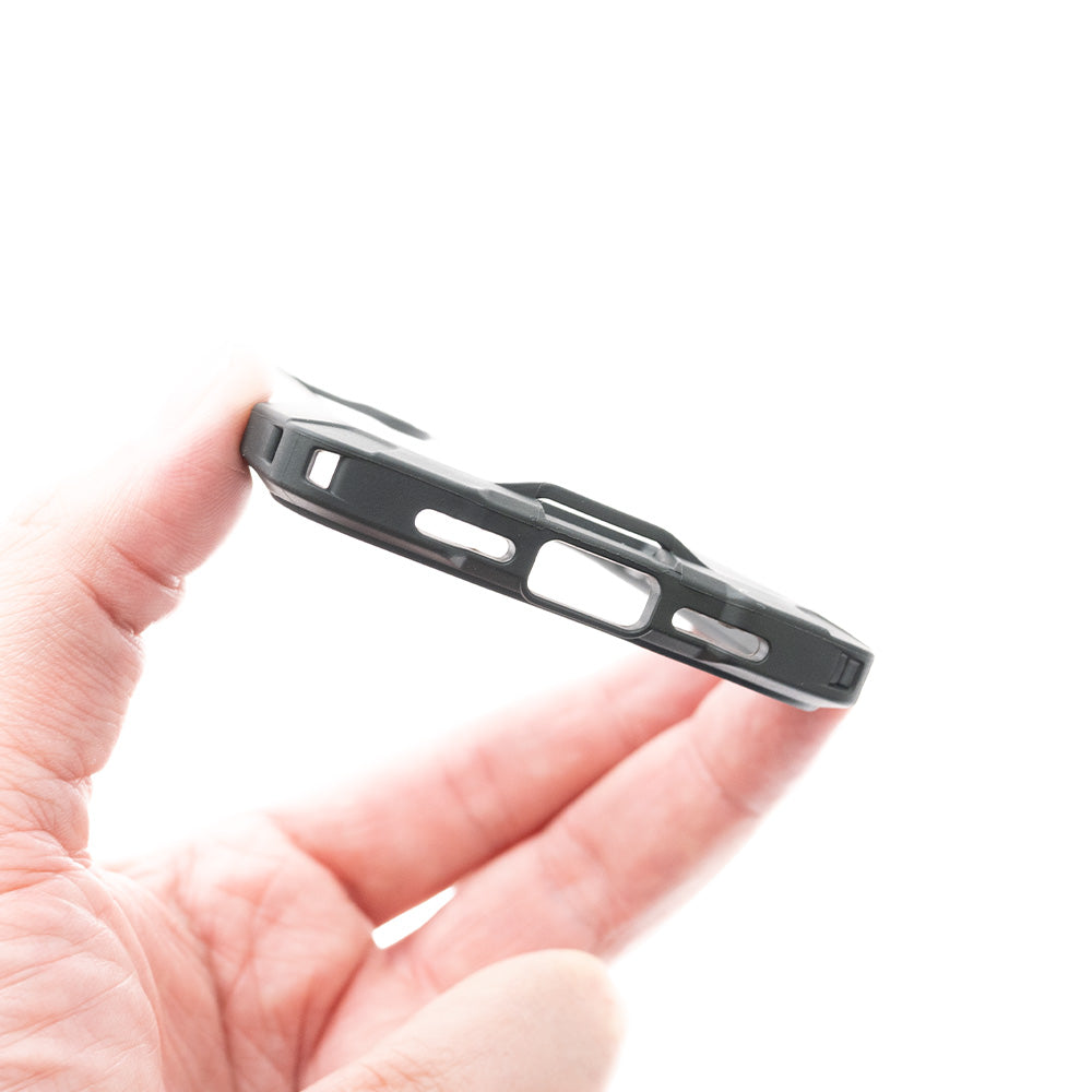 Estuche clasico el rey impact 10 metros de proteccion apple iphone 13 pro max color negro