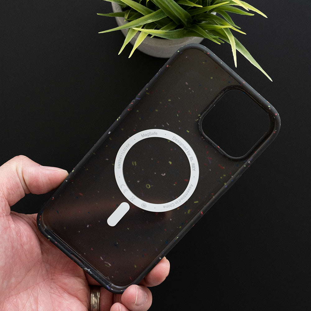 Estuche magsafe el rey magsafe core apple iphone 13 pro color negro
