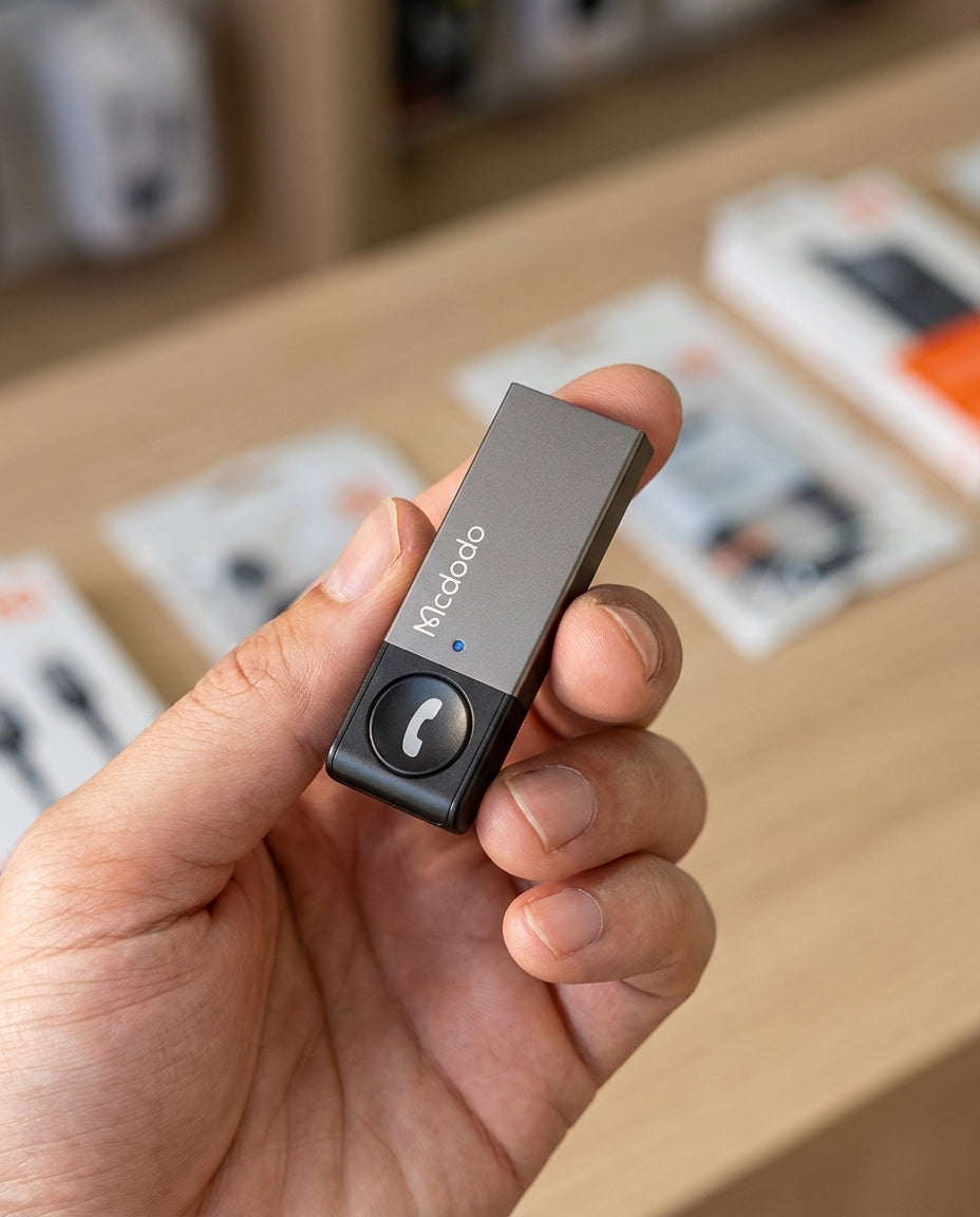 McDodo Ot-8250 Adaptador Inalámbrico USB-A para Carro con Botón Multifunción Negro