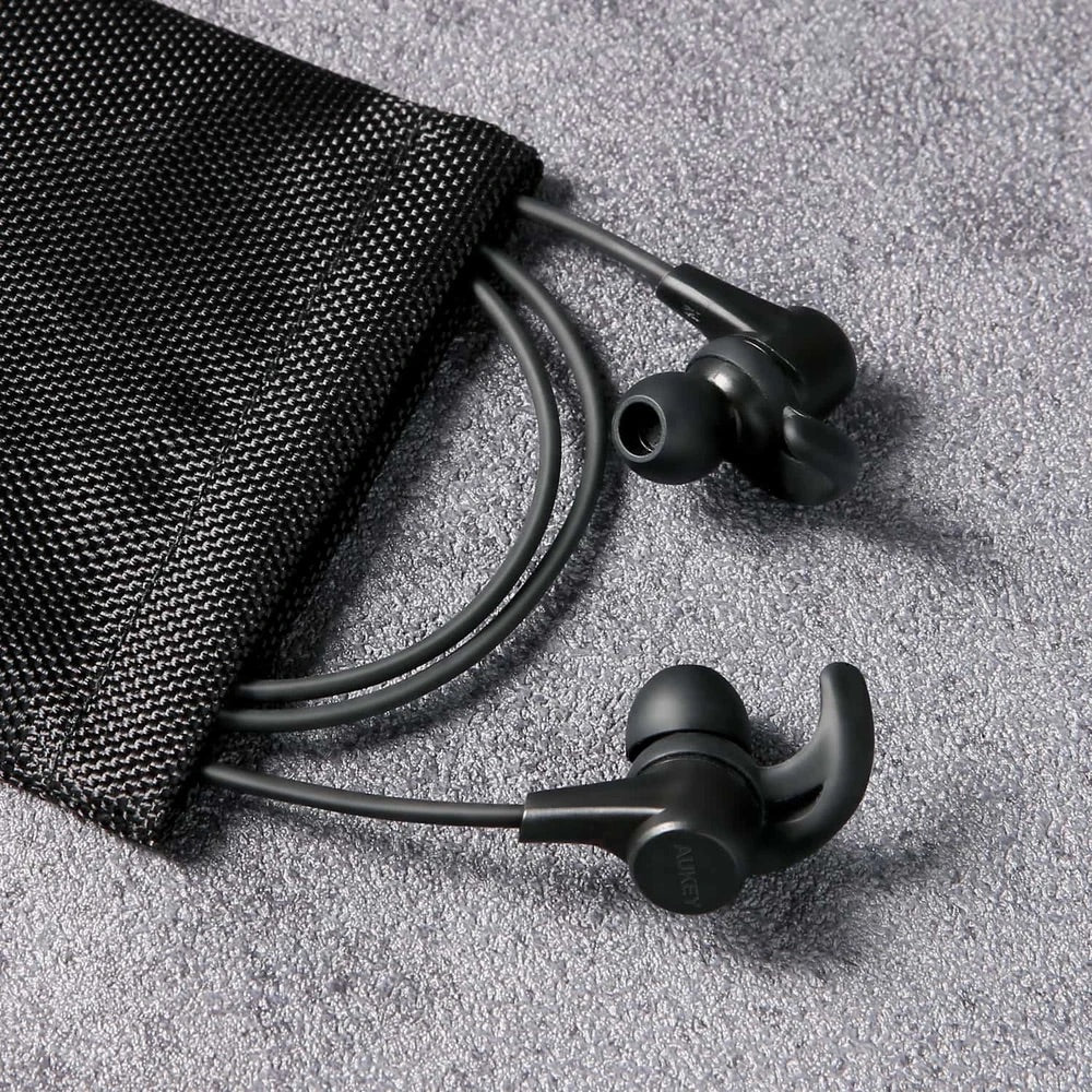 Audífonos Aukey Inalámbricos Deportivos - Negro - AUK25