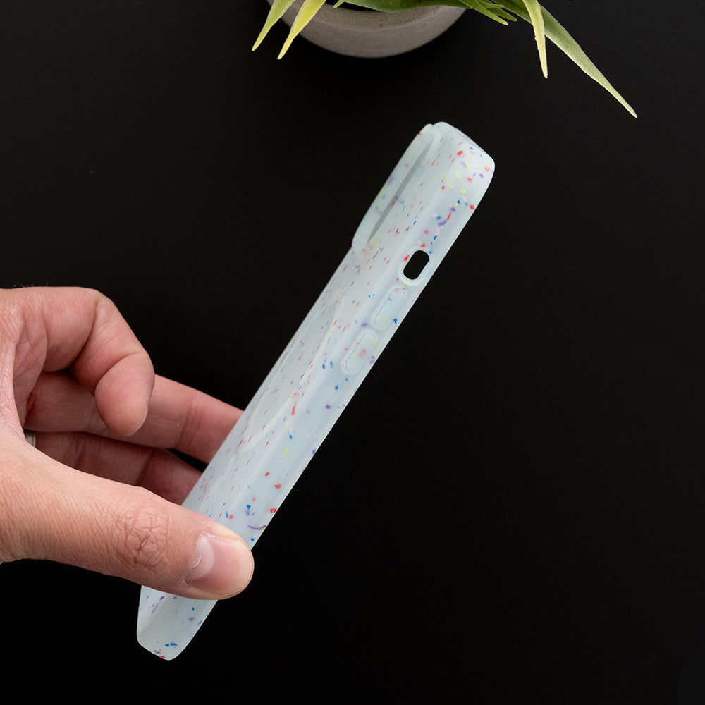 Estuche MagSafe Core Celeste para iPhone 12 - IP12ELC01