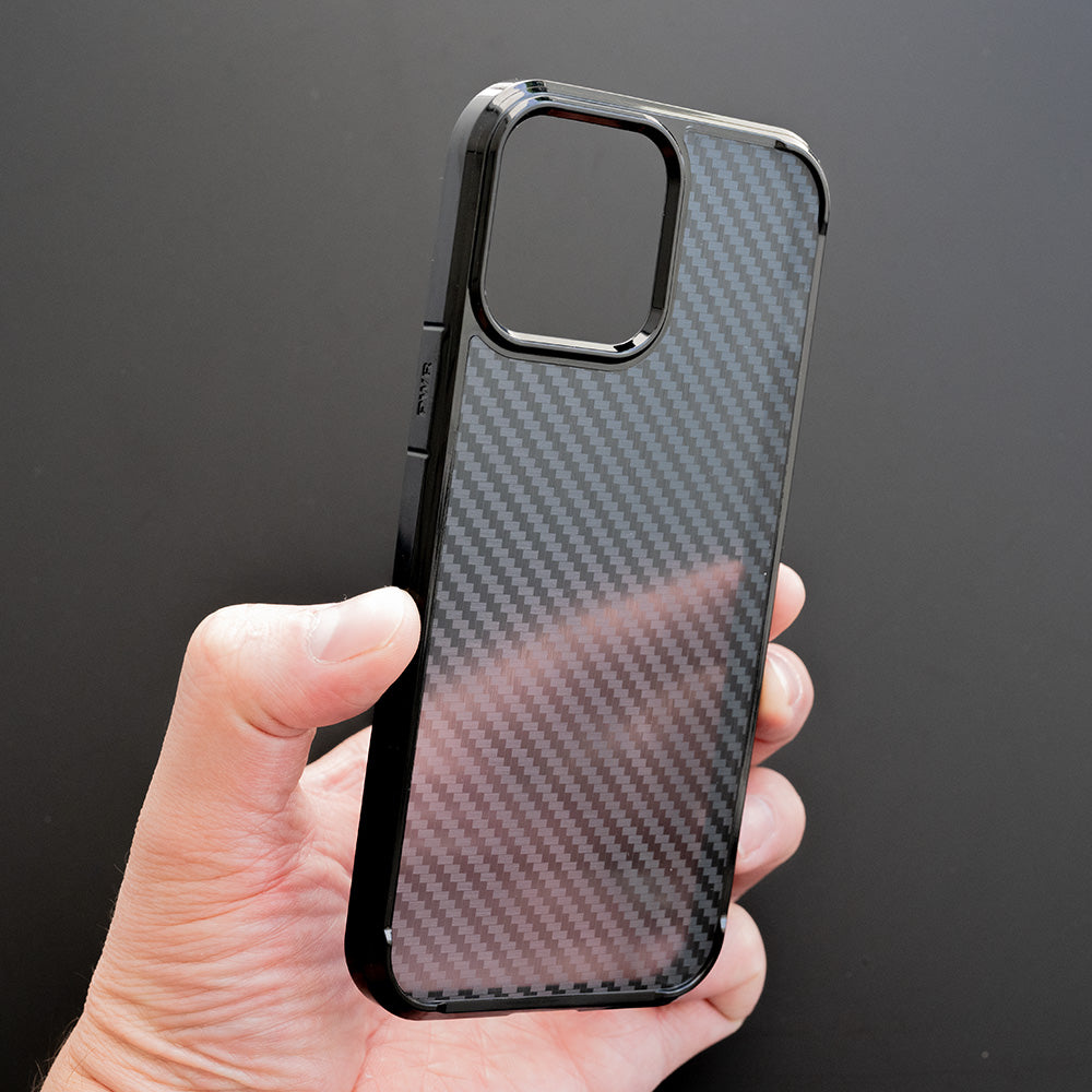 Estuche Spigen Fibra Carbon iPhone 12 Pro Max - Negro - IPH12PMSFC01