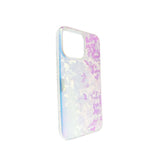 Estuche el rey cosmos iphone 15 pro tornasol camuflaje color multicolor - TOP MOVIL